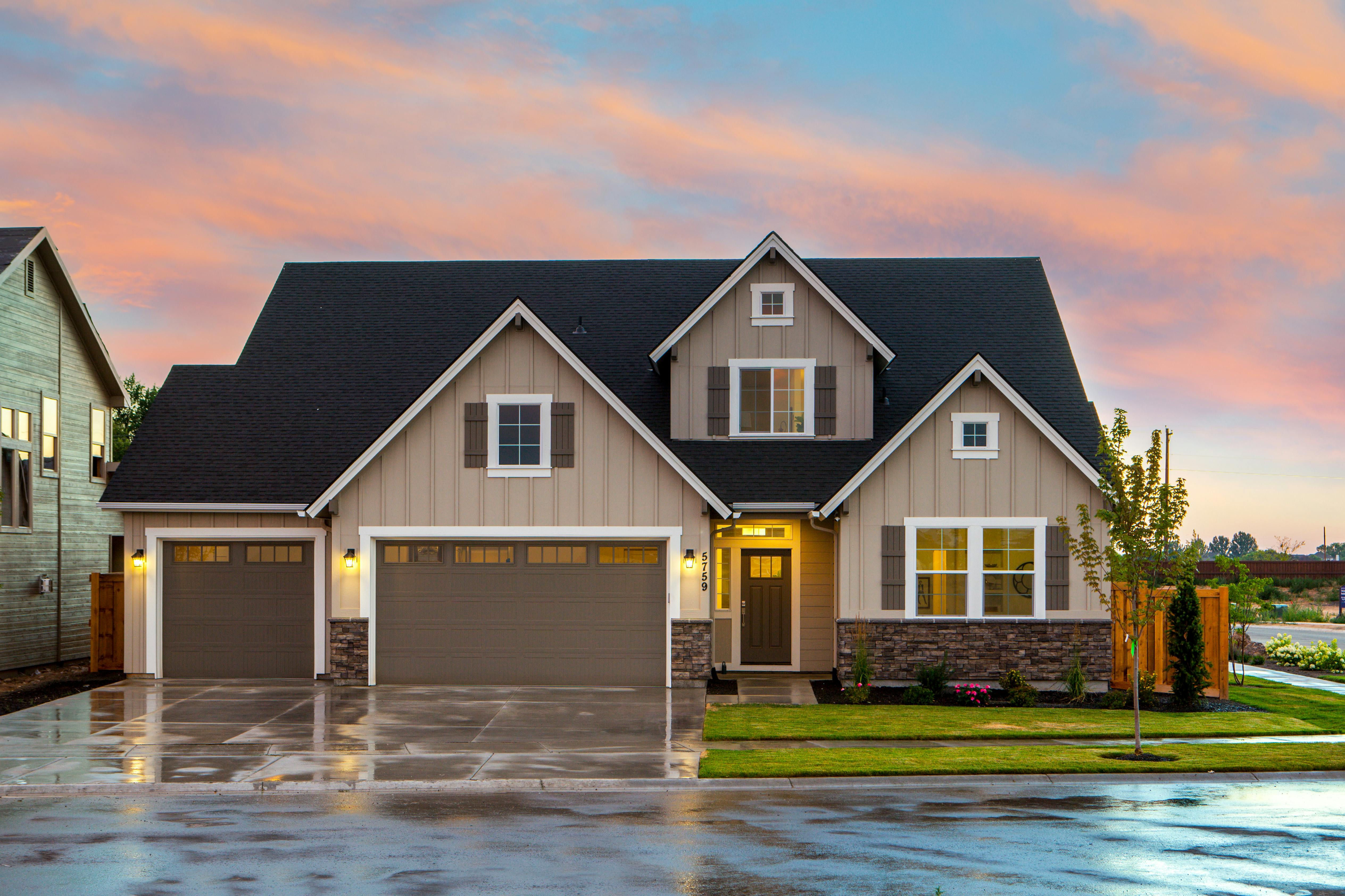 Anderson housing - Image 1
